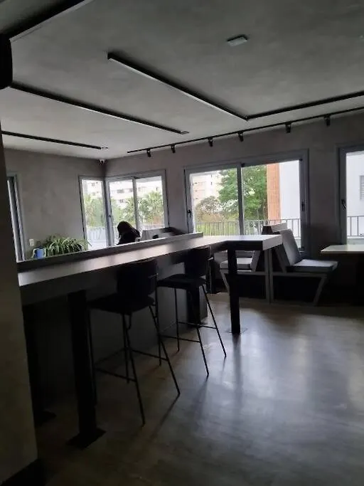 Studio Mobiliado, Com Garagem, 50M Metro Brooklin, Proximo Shopping Morumbi Em Sp Sao Paulo Brazil