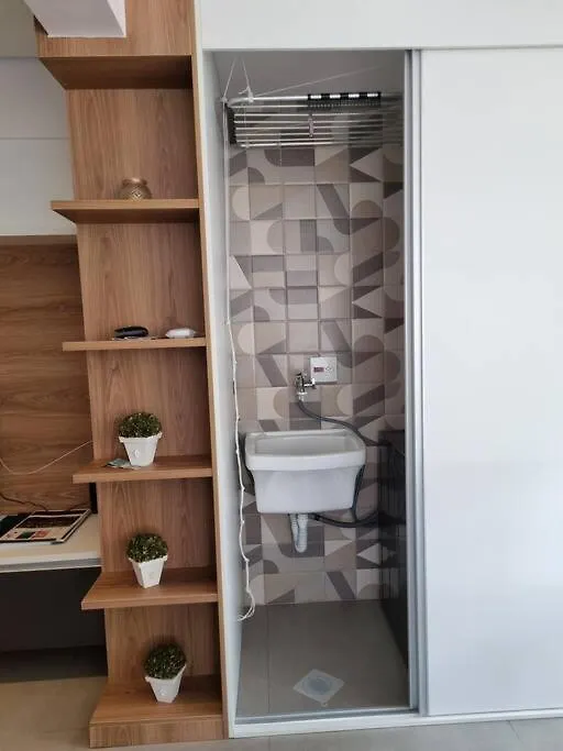 Studio Mobiliado, Com Garagem, 50M Metro Brooklin, Proximo Shopping Morumbi Em Sp Sao Paulo Brazil